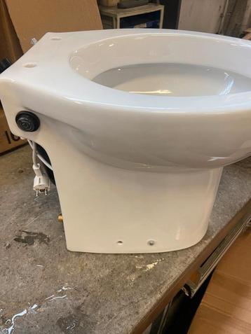 Wc broyeur neuf beschikbaar voor biedingen