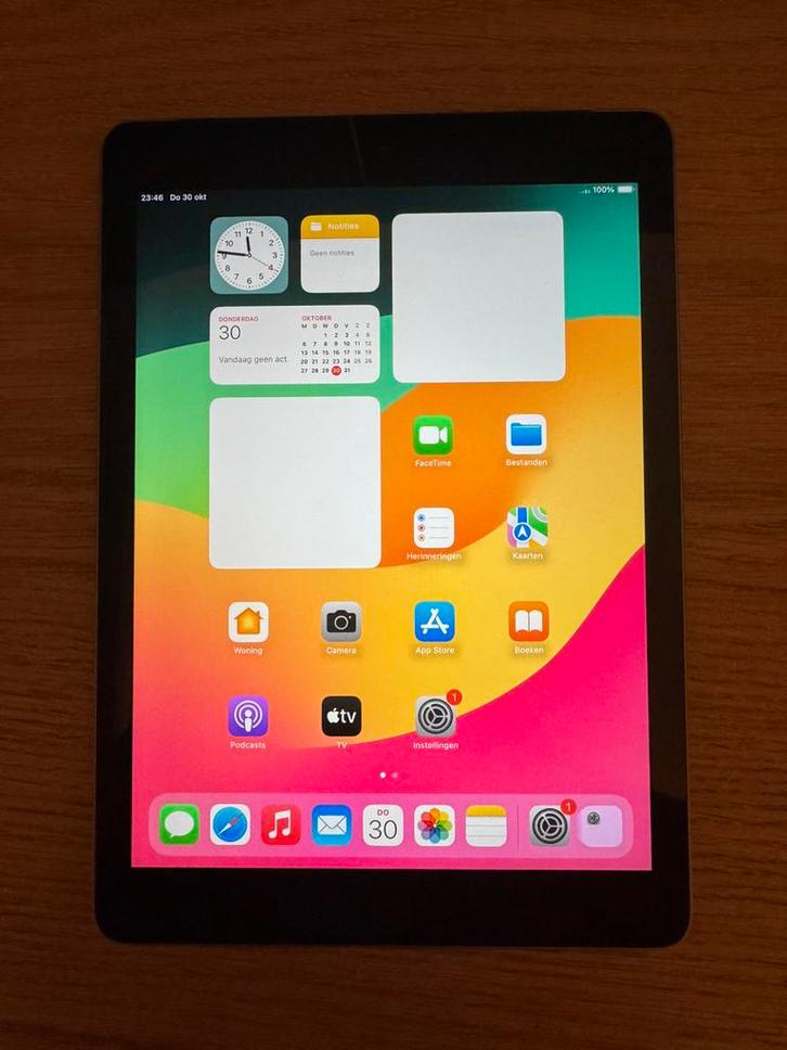 Apple iPad - 6th Gen - 32GB - WiFi + Cellular - Spotprijs, Computers en Software, Apple iPads, Zo goed als nieuw, Apple iPad, Ophalen of Verzenden
