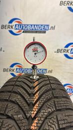 2x Vredestein Snowtrac 5  185/60 R15 88T XL 185/60/15 185601, Auto-onderdelen, Banden en Velgen, Gebruikt, 15 inch, Band(en), Personenwagen