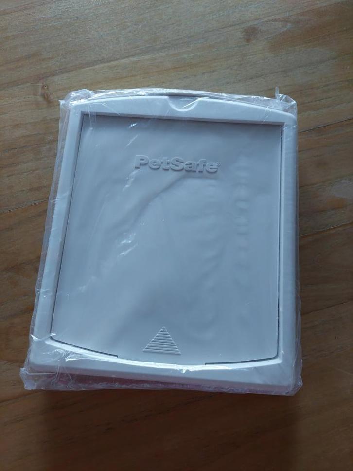 Toegangsdeur voor katten en/of kleine honden Nieuw Petsafe, Dieren en Toebehoren, Katten-accessoires, Nieuw, Ophalen of Verzenden