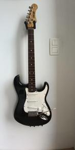 Electrische gitaar stagg met versterker Marshall  100 w dtx, Muziek en Instrumenten, Ophalen, Gebruikt, Met versterker, Marshall
