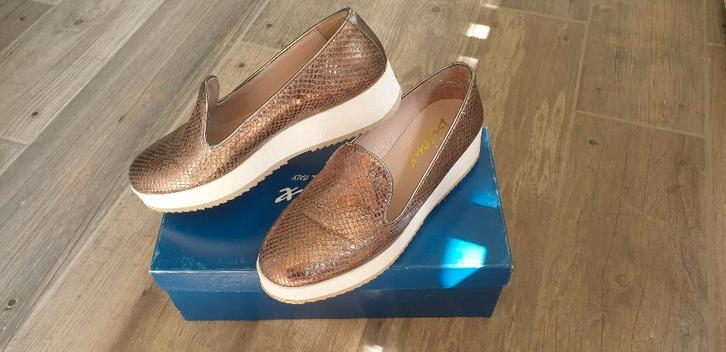 Bijoux bronzen schoenen - Maat 36, Kleding | Dames, Schoenen, Gedragen, Schoenen met lage hakken, Roze, Ophalen of Verzenden