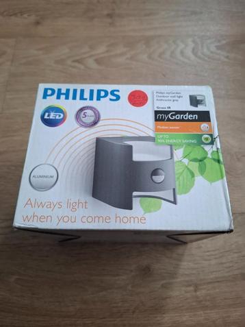 Philips - Luminaire extérieur avec détecteur  beschikbaar voor biedingen
