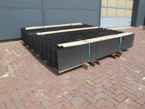 Promo! Nieuwe draadpanelen 240cm hoog kleur zwart, Tuin en Terras, Gaas en Draad, Nieuw, Ophalen