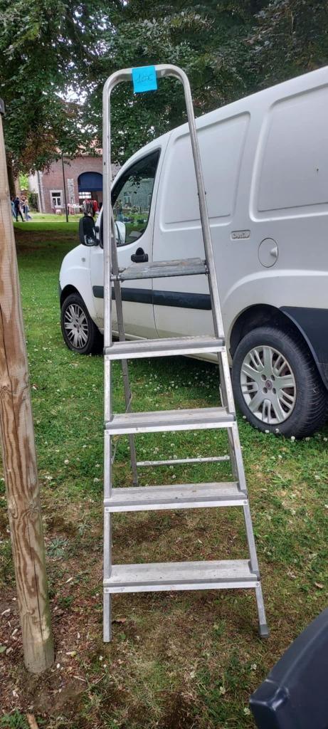 Echelle 5 marches, Doe-het-zelf en Bouw, Ladders en Trappen, Ophalen