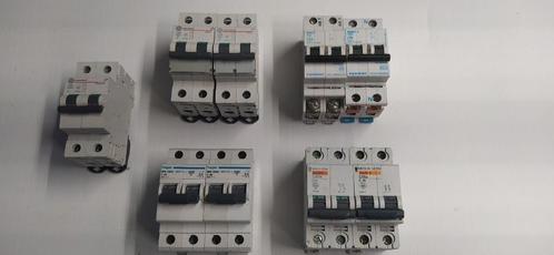 Automaten 2 polig, Doe-het-zelf en Bouw, Elektriciteit en Kabels, Zo goed als nieuw, Ophalen of Verzenden