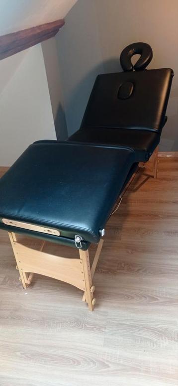 table de massage, Diensten en Vakmensen, Welzijn | Masseurs en Massagesalons