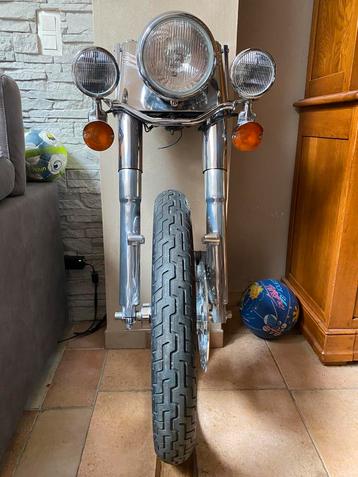 Fourche Harley Davidson Softail Héritage 1340 avec jante 21 beschikbaar voor biedingen