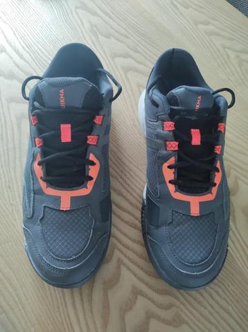 KUIKMA Padelschoenen voor heren PS 500 grijs zwart beschikbaar voor biedingen