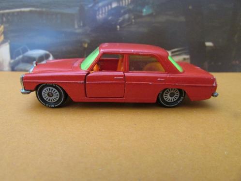 MERCEDES - BENZ 250  V309, SIKU, Hobby en Vrije tijd, Modelauto's | 1:50, Gebruikt, Auto, SIKU, Ophalen of Verzenden