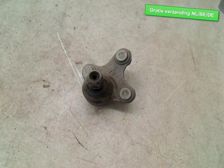 FUSEEKOGEL RECHTS VOOR Golf VII (AUA) (5Q0407365A), Auto-onderdelen, Ophanging en Onderstel, Volkswagen, Gebruikt