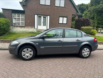 Renault Megane 1.4i benzine Airco 098000km gekeurd carpass beschikbaar voor biedingen