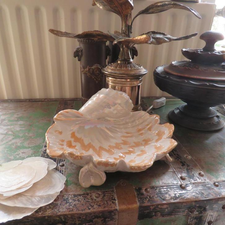 Vintage USSR snoepschaal vide poche schelp parelmoerglazuur, Antiek en Kunst, Curiosa en Brocante, Ophalen of Verzenden