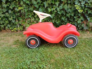 Kinderauto  beschikbaar voor biedingen