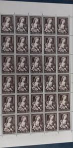 Feuille de 30 timbres Belgique. 1970.La madone à la grappe., Enlèvement ou Envoi
