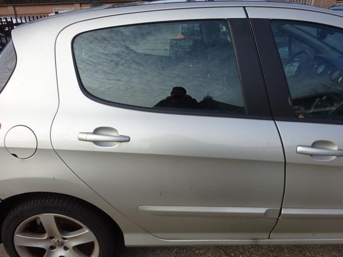 Portier 4Deurs rechts-achter van een Peugeot 308 (ETS), Auto-onderdelen, Carrosserie, Deur, Peugeot, Gebruikt, 3 maanden garantie