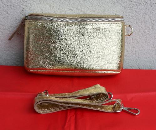 Prachtig nieuw goudkleurig leren heuptasje - helemaal van le, Handtassen en Accessoires, Tassen | Damestassen, Nieuw, Ophalen of Verzenden