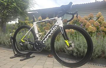 Cervélo S3 Ultegra DI2 Disc+Carbon Wheels beschikbaar voor biedingen