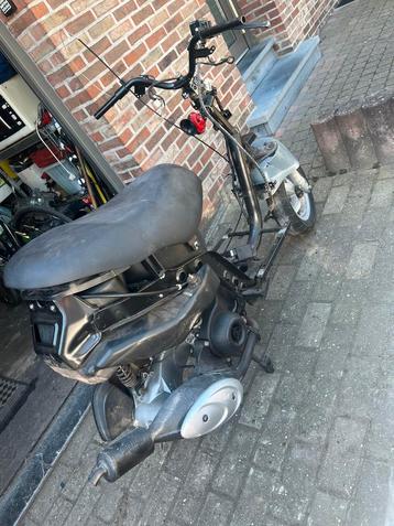 Piaggio zip 2t 70cc a klasse project  beschikbaar voor biedingen