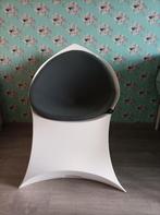 Flux chair, Huis en Inrichting, Zetels | Zetels, Ophalen, Gebruikt, Eenpersoons, Kunststof
