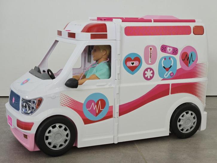 BARBIE Ambulance + dokter, Kinderen en Baby's, Speelgoed | Poppen, Zo goed als nieuw, Barbie, Ophalen