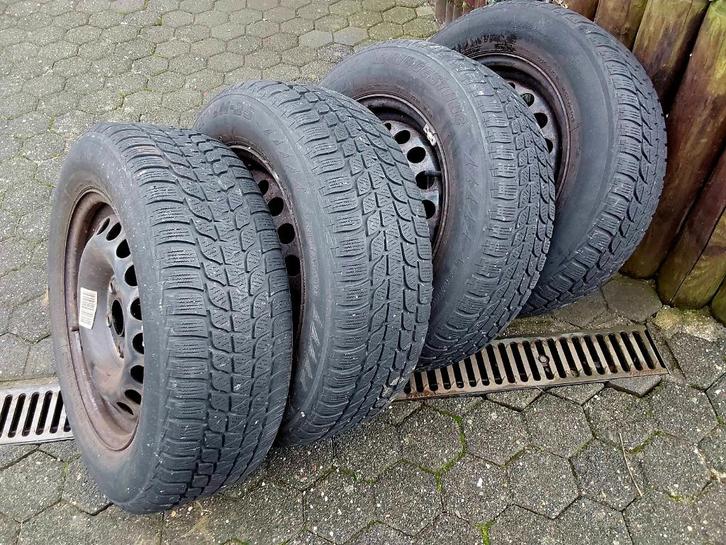 Roues hiver 195/65-15 pour VW, Seat et Skoda, Auto-onderdelen, Banden en Velgen, Banden en Velgen, Winterbanden, 15 inch, 195 mm