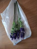 Lavendel boeket en orthansias, Ophalen, Zo goed als nieuw