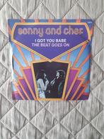Single - Sonny And Cher – I Got You Babe / The Beat Goes On, Cd's en Dvd's, 7 inch, Single, Ophalen of Verzenden, Zo goed als nieuw