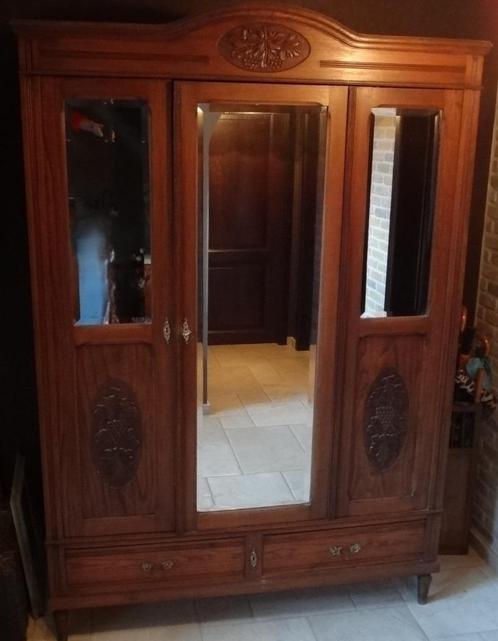 Oude garderobe, Huis en Inrichting, Kasten | Kleerkasten, Gebruikt, 200 cm of meer, 100 tot 150 cm, 50 tot 75 cm, Met lade(s)