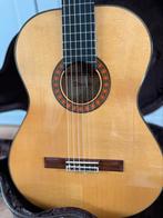 Alhambra 10FC Flamenco, Muziek en Instrumenten, Snaarinstrumenten | Gitaren | Akoestisch, Ophalen, Zo goed als nieuw
