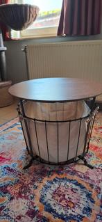 bijzettafel, zwart/grenen, lichtbruin gelazuurd, 43cm, Ikea, Minder dan 55 cm, Gebruikt, Rond, Hout