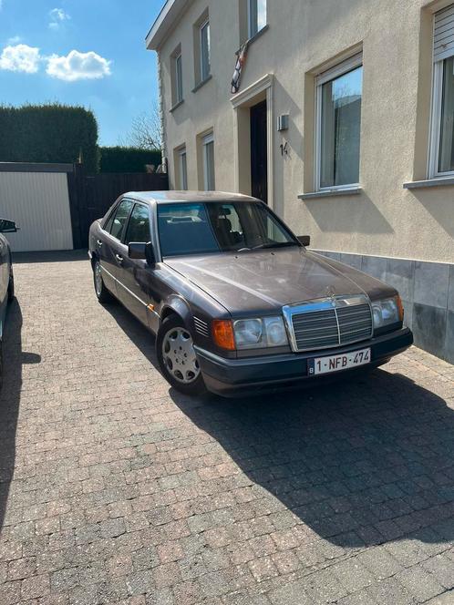 W124 Mercedes 200E, Auto's, Mercedes-Benz, Particulier, E-Klasse, ABS, Alarm, Centrale vergrendeling, Climate control, Elektrische buitenspiegels