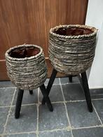 2 mooie bloempot staanders voor binnen, Rond, Comme neuf, Enlèvement, Intérieur