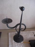 Oude gesmede kandelaar, Antiek en Kunst, Ophalen of Verzenden, Overige materialen