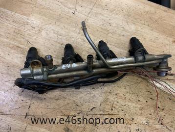 Brandstof rail BMW E46 316I 318I M43 BENZINE MOTOR oe 124793 beschikbaar voor biedingen
