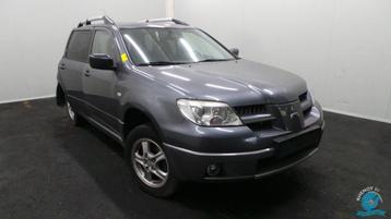 Mitsubishi Outlander Voorkop compleet (plaatwerk koelers ver beschikbaar voor biedingen
