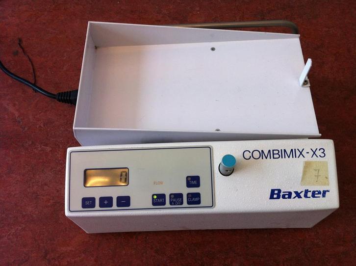 mengtoestel bloed of biochemisch lab Baxter Combimix-X3, Diversen, Braces