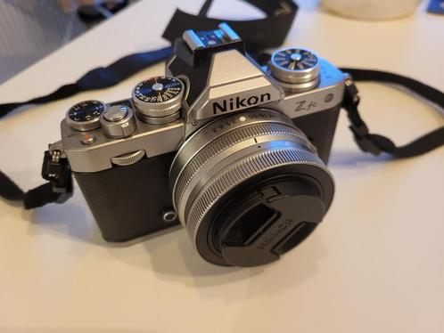 Nikon Zfc + 2 objectifs (Nikkor Z 16-50mm + 50-250 mm), Audio, Tv en Foto, Fotocamera's Digitaal, Zo goed als nieuw, Spiegelreflex