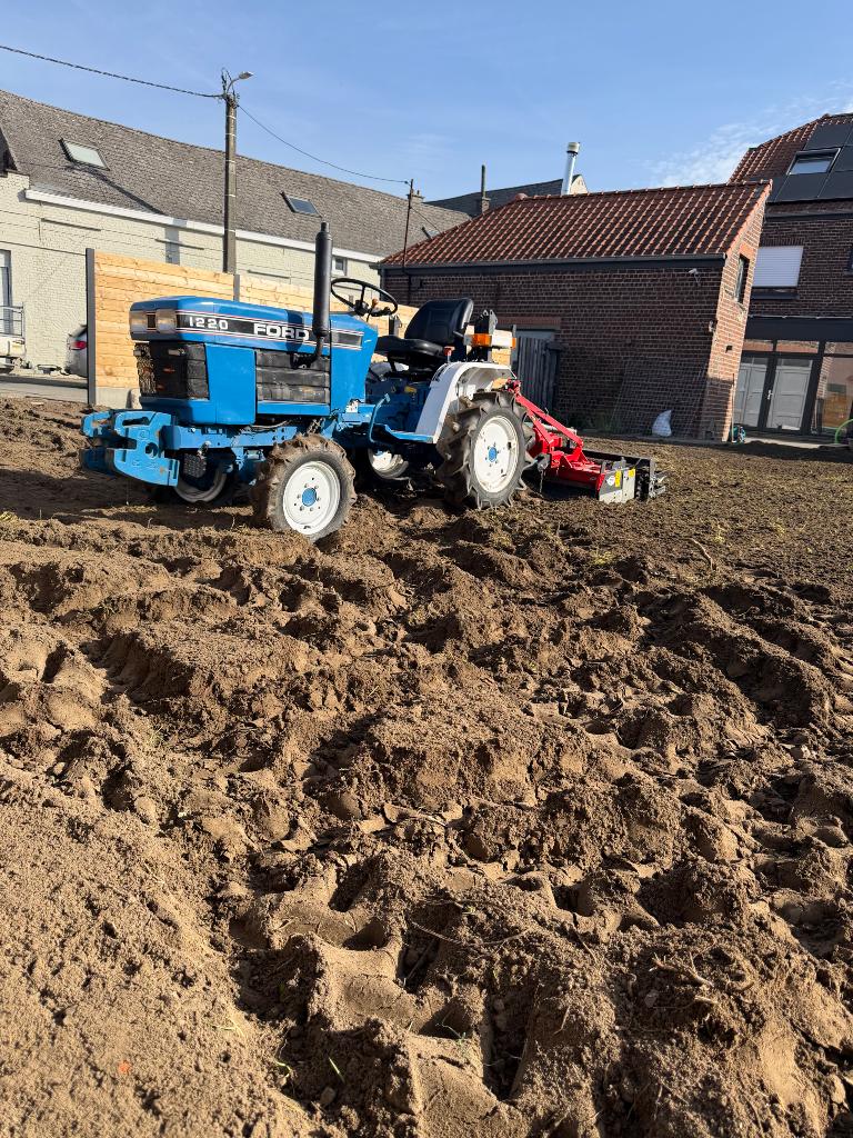 Mini-tracteur Tuinenleuckx outils, grue et chauffeur à louer, Neuf, Autres marques, Enlèvement ou Envoi, Jusqu'à 2500