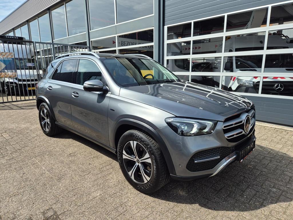 Mercedes-Benz GLE 350de/ 4WD/ Pano/ Full/ EXPORT (bj 2021), Auto's, Mercedes-Benz, Automaat, 2800 kg, GLE, Leder