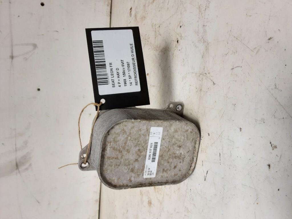 OLIEKOELER Seat Leon (5FB) (01-2012/06-2020) (03N117021), Gebruikt, Seat