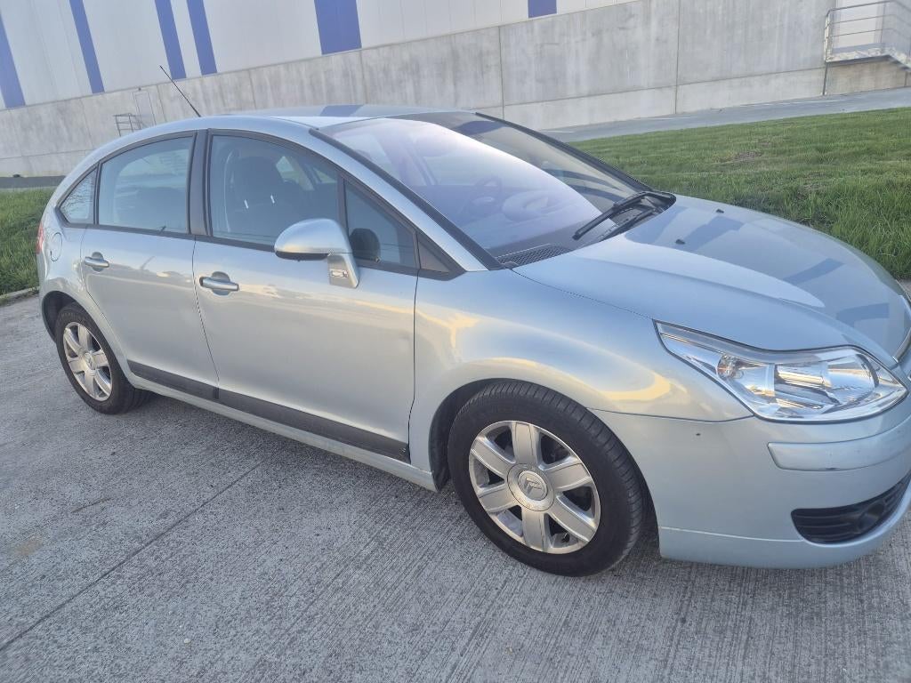 98000 km Boîte Automatique Citroen C4 1.6 Essence, Autos, Citroën, Achat, Entreprise, Boîte manuelle, 5 portes