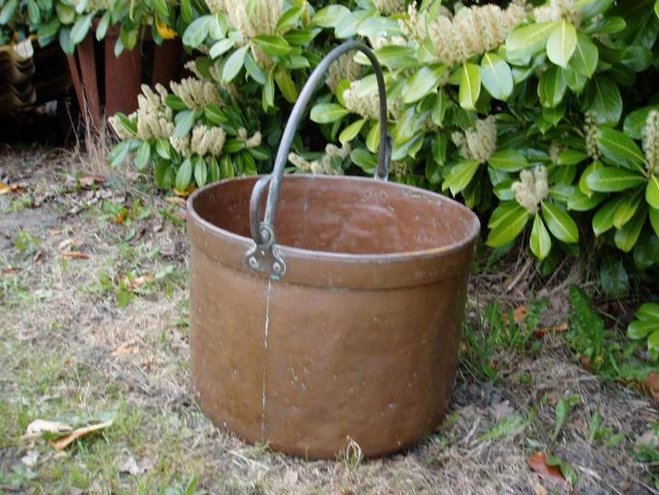 Ketel in rood koper, 48 op 35cm, gewicht 10kg, met hengsel, Antiek en Kunst, Antiek | Brons en Koper, Koper, Ophalen