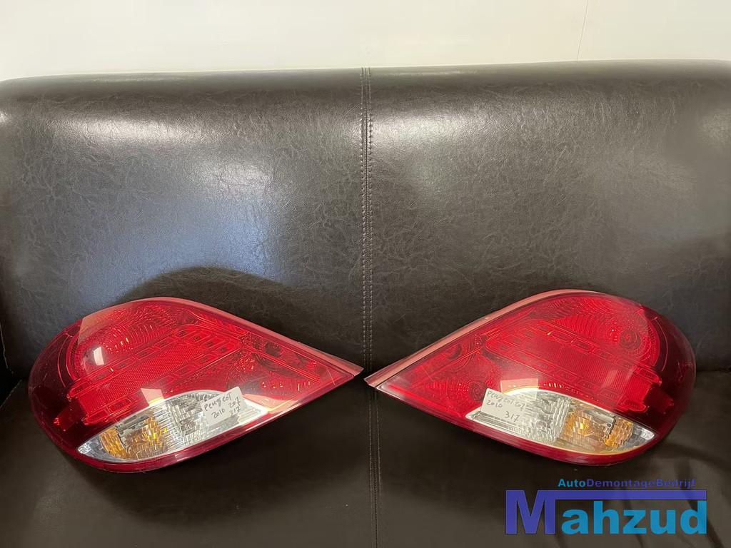 PEUGEOT 207 Hatchback led achterlicht set links rechts, Auto-onderdelen, Verlichting, Peugeot, Gebruikt