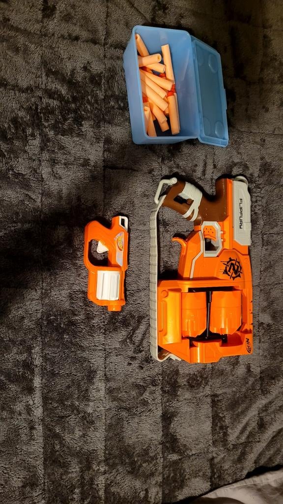 Différents fusils Nerf, Enlèvement