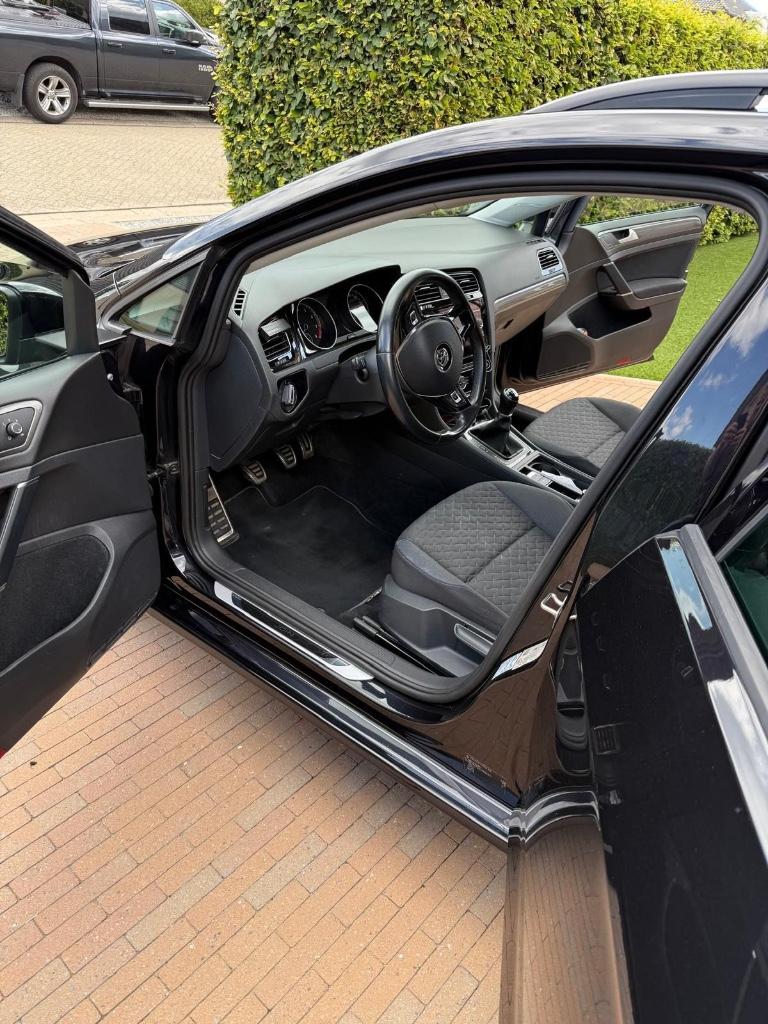 Volkswagen Golf 7  Variant1.0 TSI Essence 110 CV 2019, Achat, Euro 6, Boîte manuelle, Noir