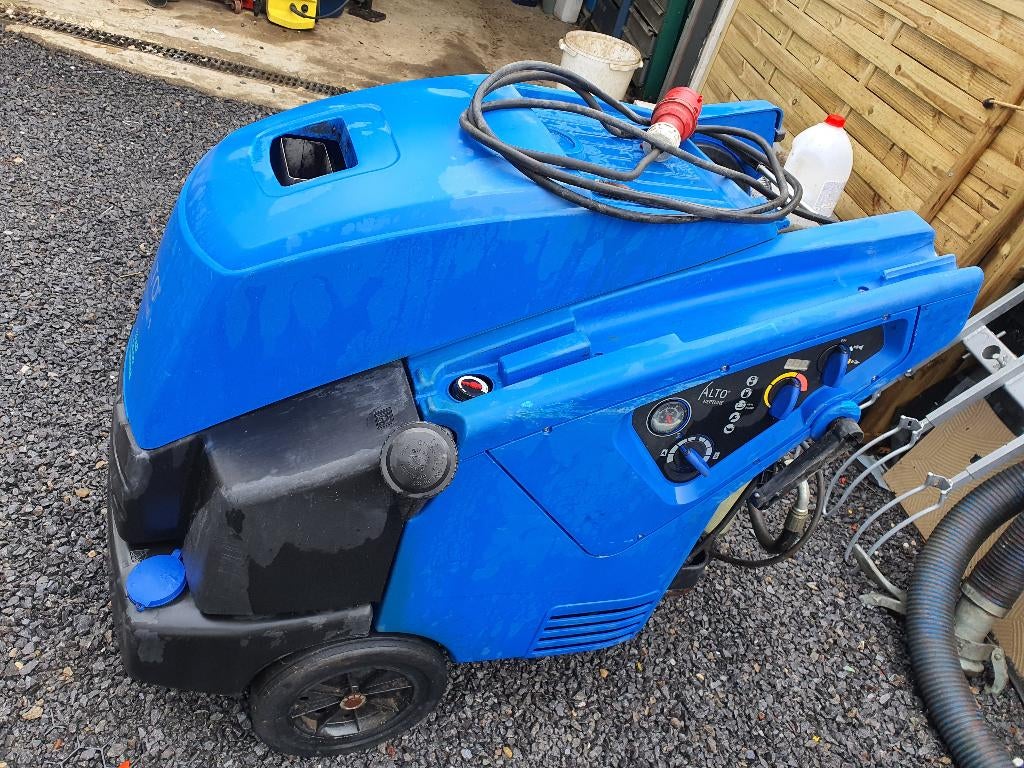 Nilfisk prof.waar hogedrukreiniger met heet water werk, Ophalen, Zo goed als nieuw, Overige typen