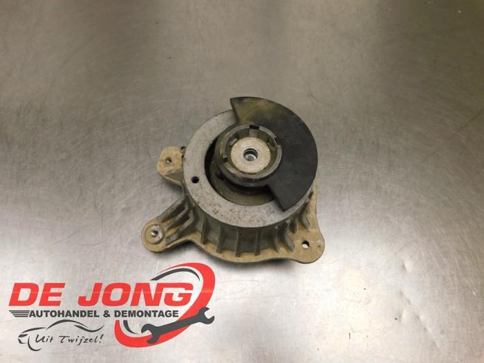 Support moteur d'un Mercedes C-Klasse, Autos : Pièces & Accessoires, Suspension & Châssis, Mercedes-Benz, Utilisé, 3 mois de garantie