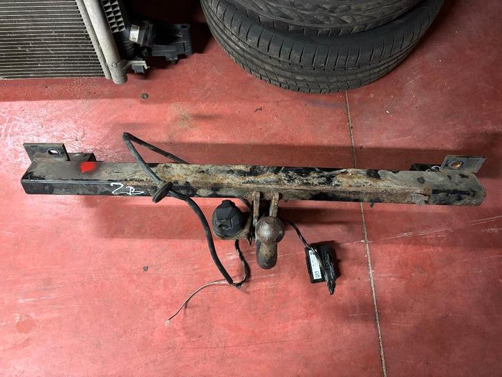 ATTACHE REMORQUE OPEL ZAFIRA B, Auto-onderdelen, Trekhaken, Gebruikt, Ophalen