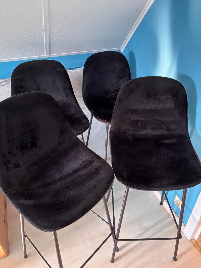 4 zwart velvet barkrukken 75cm, Huis en Inrichting, Barkrukken, Ophalen, Gebruikt, Met voetsteun, 60 tot 90 cm